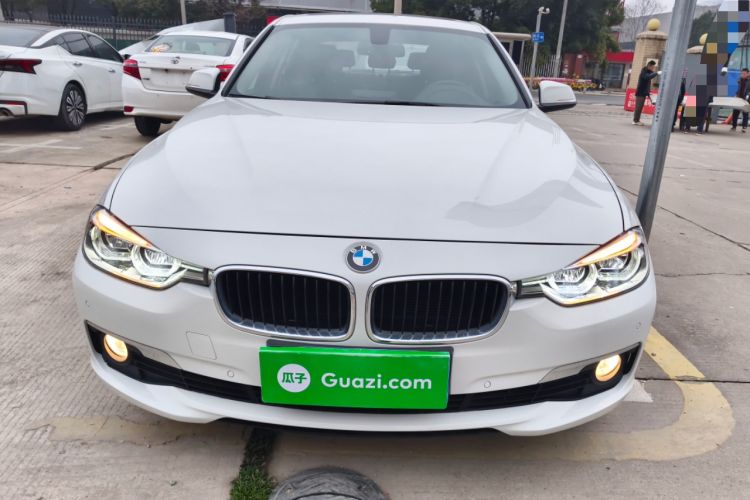 Used BMW 3 Series 2016 320Li Ambition Model
