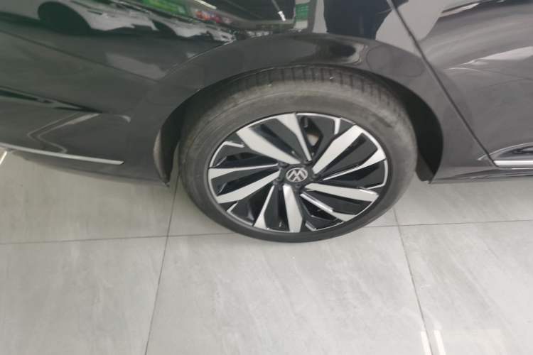 Used Volkswagen Passat 2024 380TSI Elite Edition
