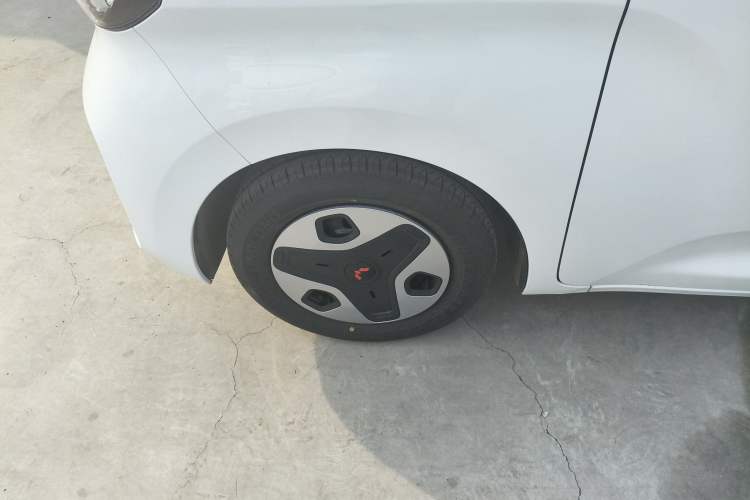 Used Wuling Zhiguang New Energy 2025 Model 305km Ambitious Edition