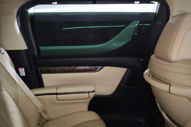 Used Toyota Vellfire 2019 Dual-Engine 2.5L HV Prestige Edition
