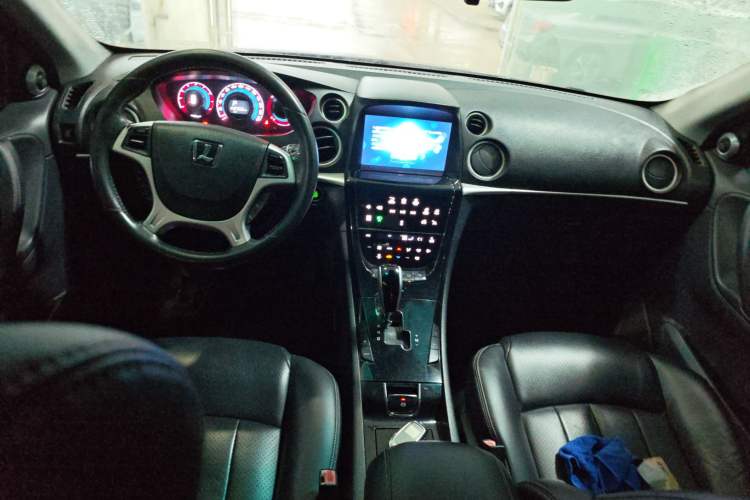 Used Luxgen Great 7 SUV 2014 2.2T Two-Wheel-Drive Smart Version