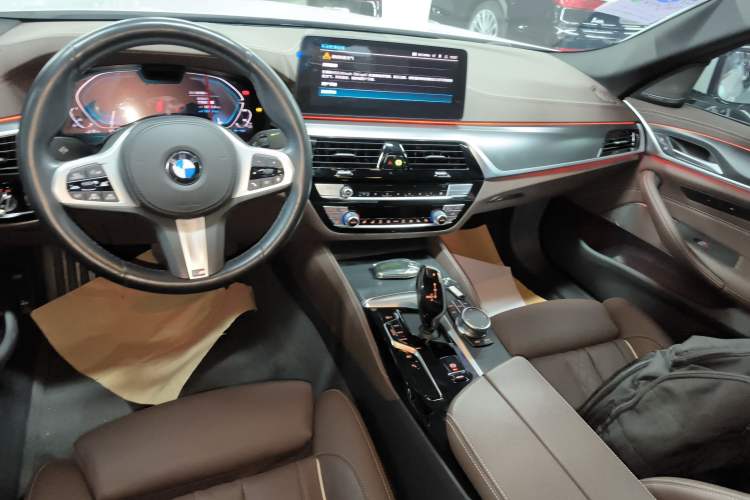 Used BMW 5 Series New Energy 2021 Restyled 535Le Pioneer Edition M Sport Package