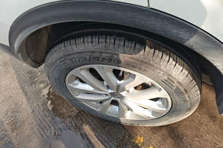 Used Renault Kadjar 2017 2.0L Two-Wheel-Drive Leading Edition
