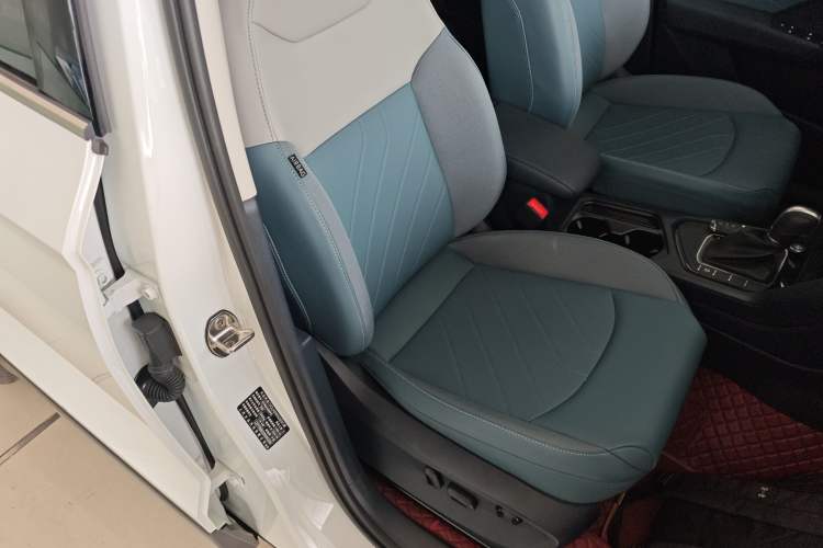 Used Volkswagen Tharu 2024 300TSI Two-Wheel-Drive Full Moon Edition