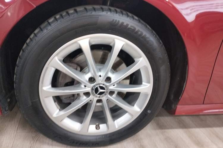 Used Mercedes-Benz A-Class 2021 A 200 L Sport Sedan Fashion Model
