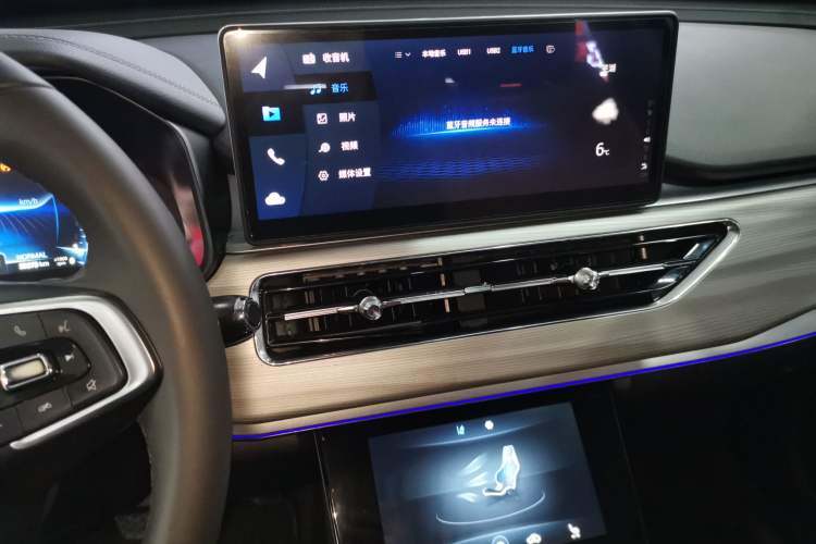 Used Chery Tiggo 8 2021 Kunpeng Edition 290TGDI Automatic Fuyao Version
