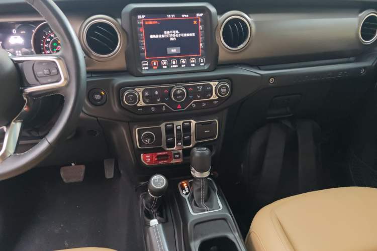 Used  Wrangler 2018 2.0T Rubicon Four-Door Edition
