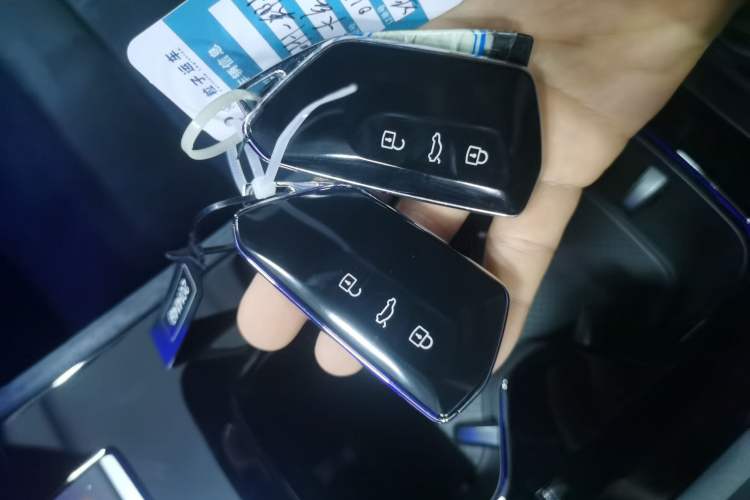 Used Volkswagen Tiguan L 2024 PRO 380TSI Four-Wheel Drive R-Line Prestige Edition
