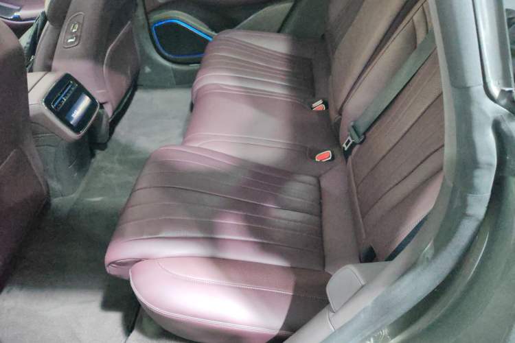 Used Denza Z9GT 2024 1100 Four-Wheel Drive Ultra Version
