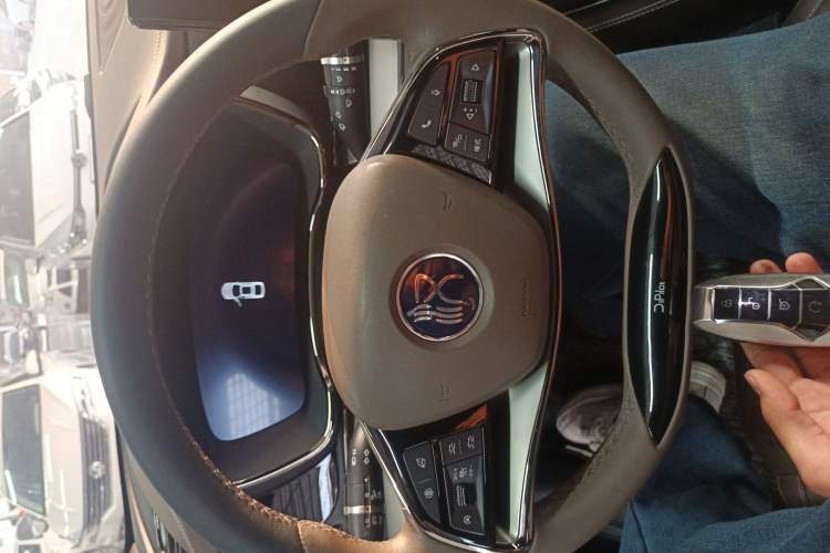 Used BYD Han 2020 EV Long-Range Luxury Model
