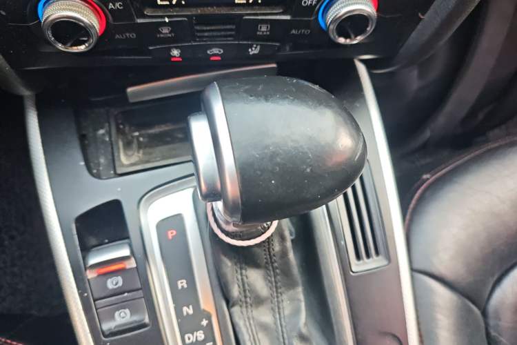 Used Audi A4L 2015 35 TFSI Automatic Standard Model
