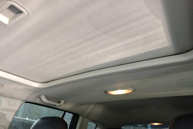 Used  Compass 2014 Revised Version 2.4L Four-Wheel Drive Comfort Edition
