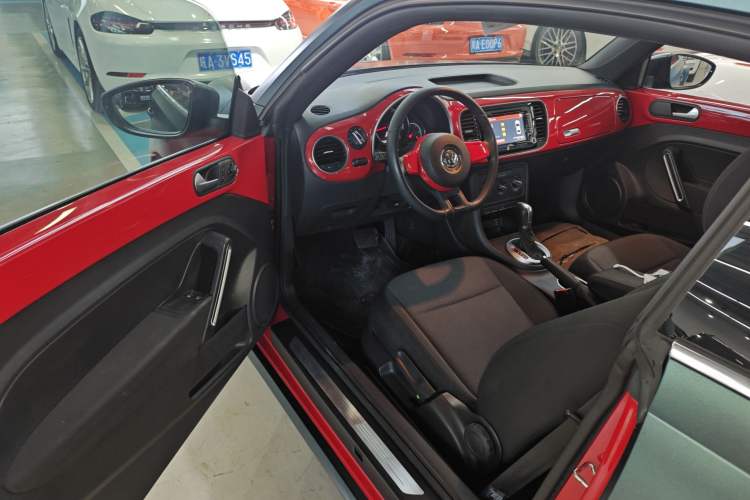 Used Volkswagen Beetle 2015 280TSI
