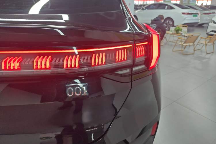 Used Zeekr 001 2023 WE Edition 100 kWh