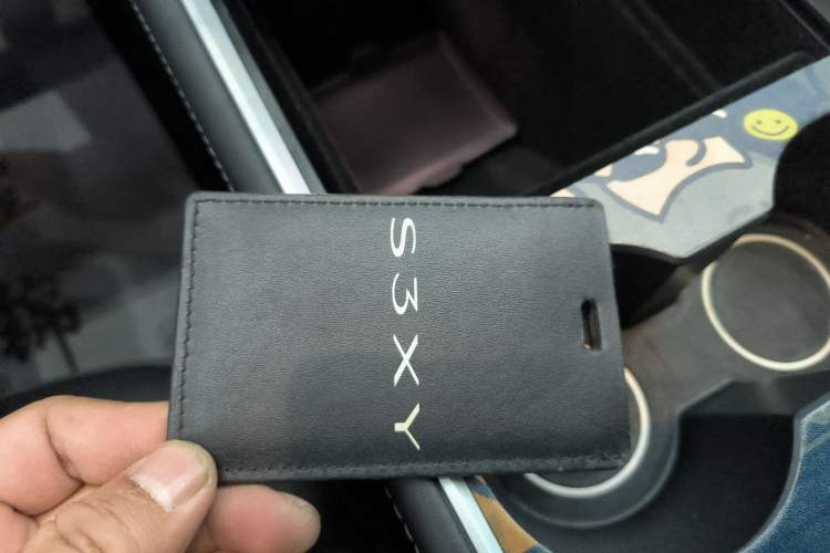 Used Tesla Model Y 2022 Revised Version Long-Range All-Wheel Drive
