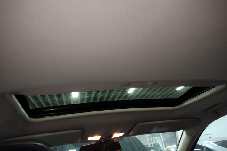 Used Mitsubishi Outlander 2018 2.4L 4x4 Elite Edition 5 Seats