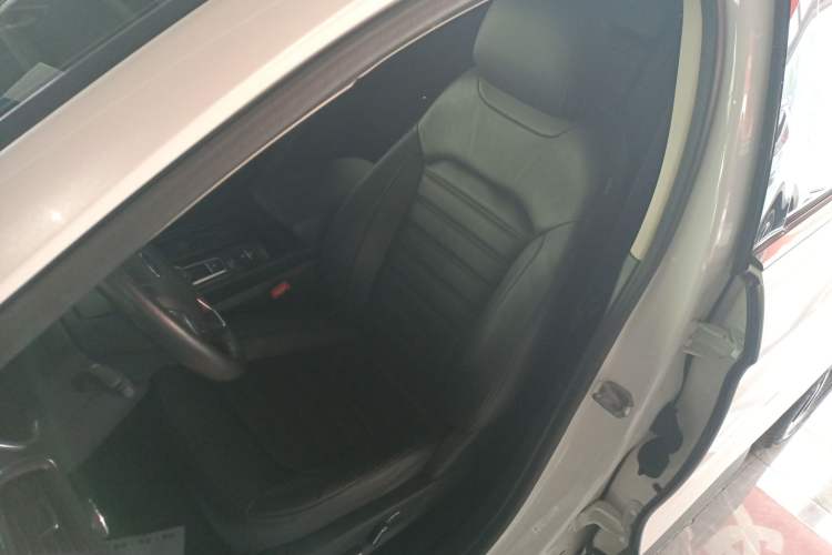 Used Ford Edge 2020 EcoBoost 245 Two-Wheel Drive Titanium 7-Seater