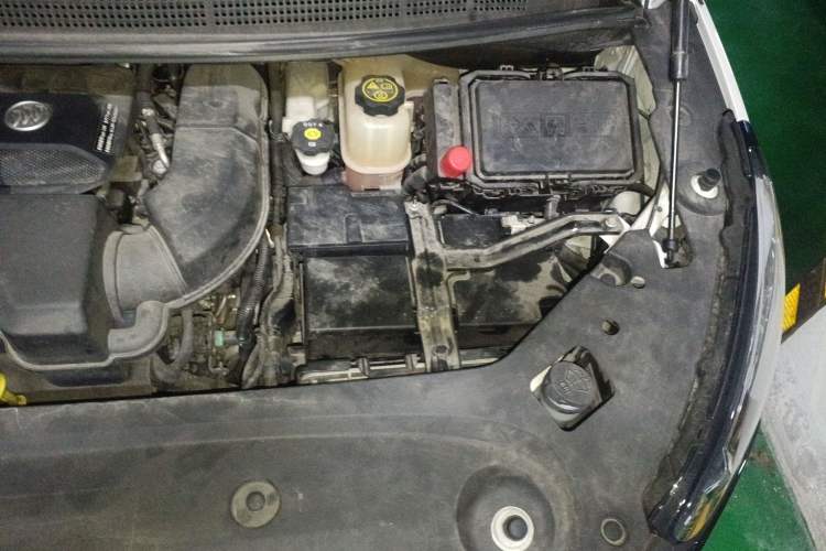 Used Buick GL8 2022 ES Land Cruiser 653T Luxury Model
