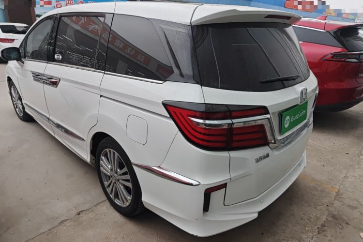 Used Honda Elysion 2016 2.4L Supreme Edition
