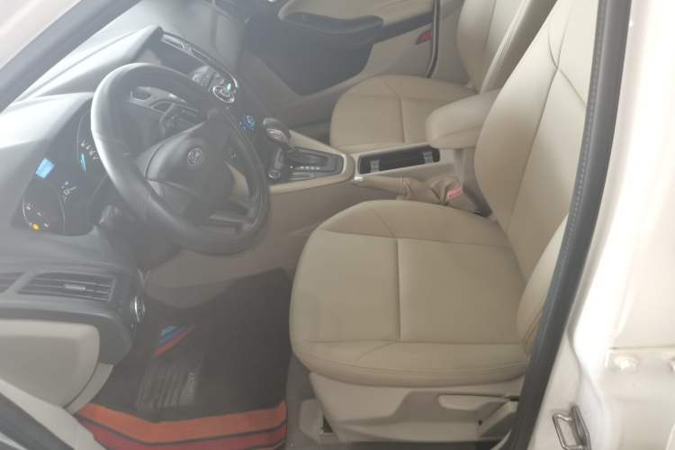 Used Ford Focus 2017 Sedan 1.6L Automatic Comfort Plus SmartDrive Edition