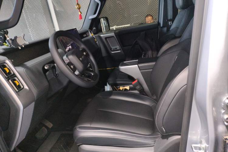 Used  V23 2025 501 Four-Wheel Drive Advanced Version