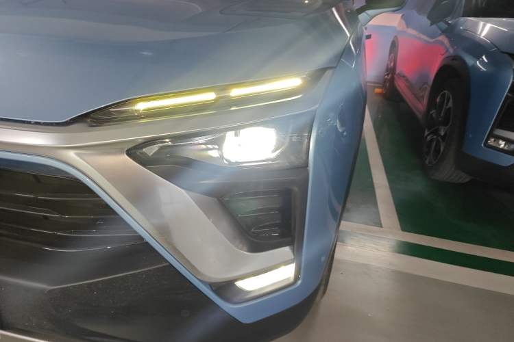 Used Nio ES8 2018 355 km Base Version 7-Seater Edition