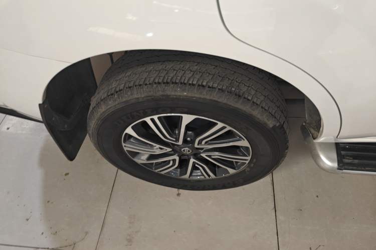 Used Nissan Terra 2020 2.5L XL Upper 4WD Automatic Four-Wheel Drive Luxury Edition
