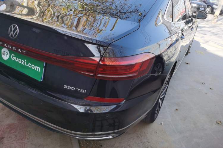 Used Volkswagen Passat 2023 330TSI Luxury Edition
