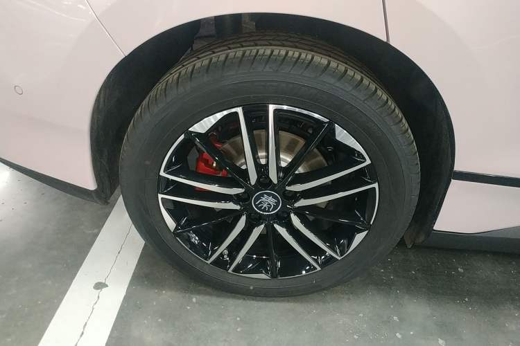 Used BYD Qin L 2025 EV 545KM Cloud Suspension Edition
