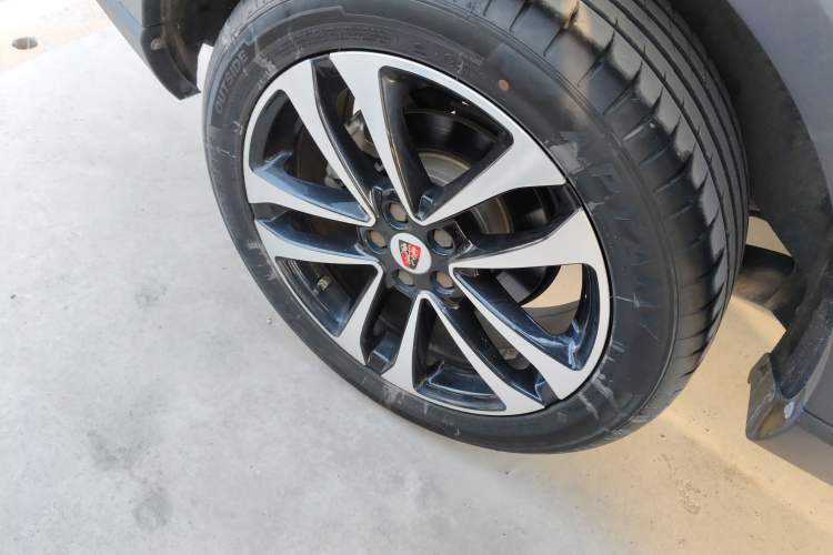 Used Roewe RX3 2020 1.6L CVT 4G Connected Ultra-Fun Elite Edition