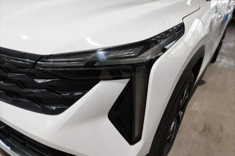 Used Geely Auto Emgrand X7 Sport 2024 1.5TD Smart Connect+
