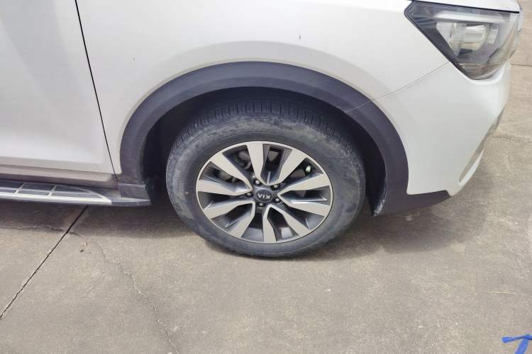 Used Kia KX7 2020 2.0T Automatic Two-Wheel Drive GLS 7-Seater
