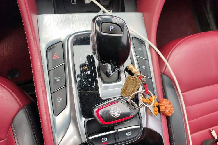 Used MG HS 2019 30T Automatic 2WD Trophy Supreme Edition China VI Standard