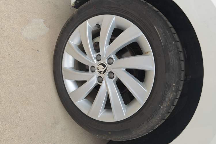 Used Skoda Rapid 2019 1.5L Automatic Comfort Edition China V Standard
