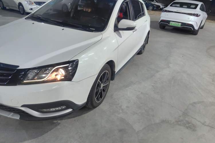 Used Geely Auto Emgrand 2015 Hatchback RS 1.5L Manual - Top Trim Level