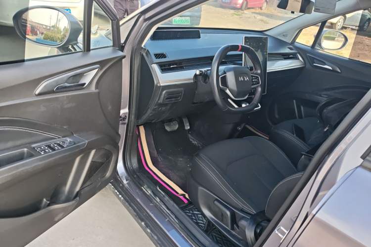 Used NETA V 2021 Standard Range Entertainment Version – Upgraded Model
