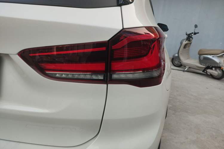 Used BMW X1 2021 Restyled sDrive25Li Leading Edition
