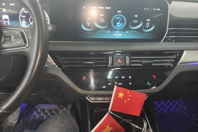Used Hongqi HS5 2022 Revised Version 2.0T Smart Connect Flagship Edition