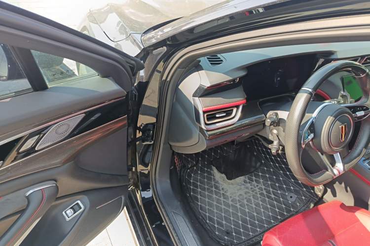 Used Hongqi H6 2023 2.0T ZhiShang Version