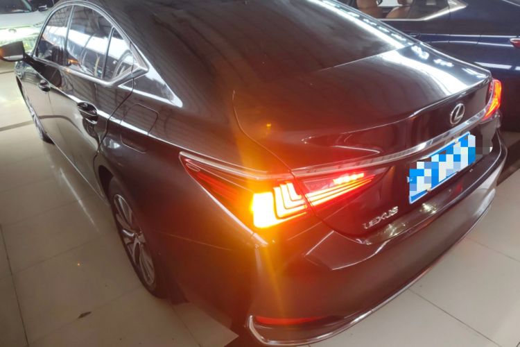 Used Lexus ES 2020 200 Excellence Edition