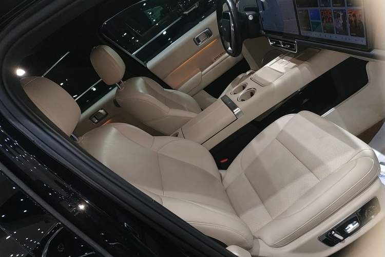 Used Li Auto L8 2023 Pro Model
