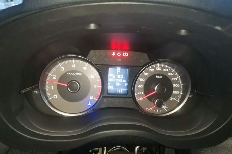 Used Subaru Forester 2015 2.0i Special Edition Commemorative Model
