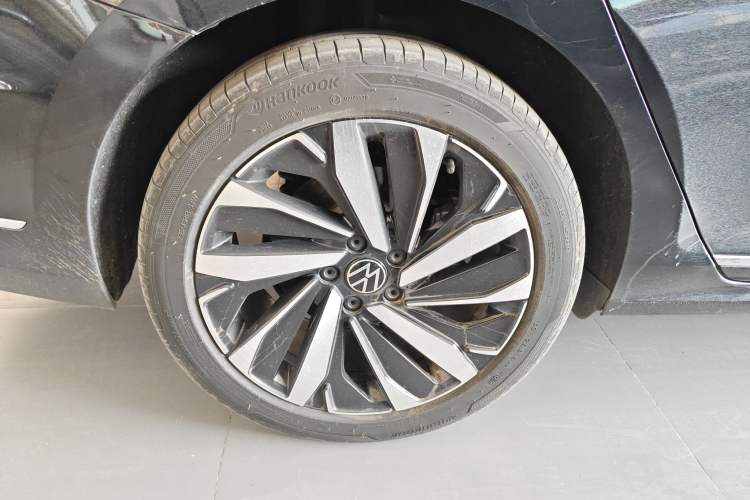 Used Volkswagen Passat 2024 330TSI Elite Edition
