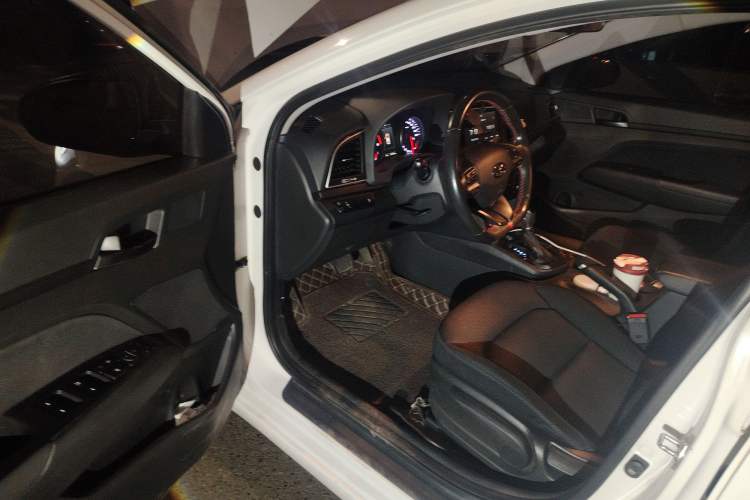 Used Hyundai Elantra (6th Generation / Lingdong) 2018 1.4T Dual-Clutch Xuan Dong · Dynamic Edition
