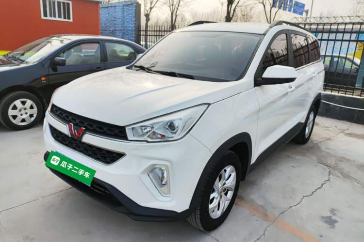 Used Wuling Hongguang S3 2019 1.5L Manual Comfort Model China VI Standard