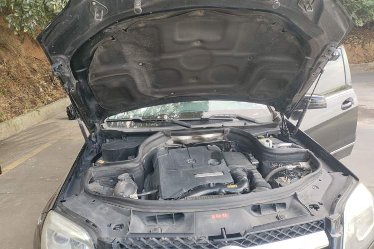 Used Mercedes-Benz GLK-Class 2015 GLK 260 4MATIC Dynamic Edition Ultimate Version
