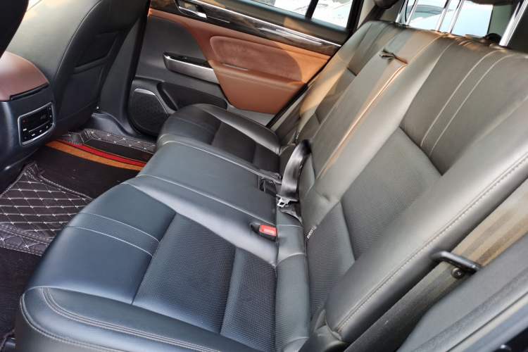 Used GAC Trumpchi GS8 2019 390T Two-Wheel Drive Luxury Smart Connectivity Version (7 Seats)
