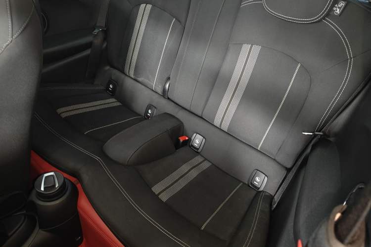 Used  MINI 2018 1.5T COOPER Racing Driver