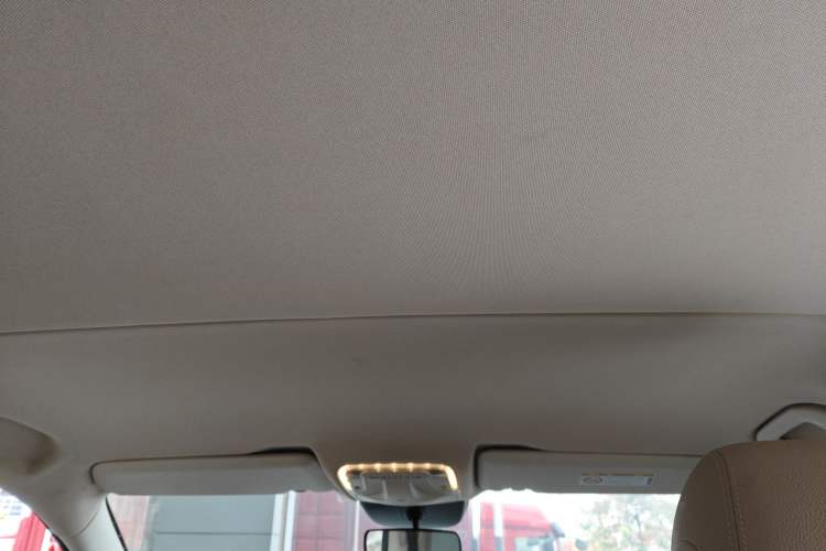 Used Mercedes-Benz Vito 2018 2.0T Elite Version 7 Seats China VI Emission Standard