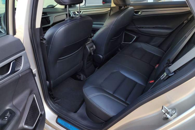 Used Geely Auto Emgrand GL 2018 1.4T DCT Elite Smart Connectivity Version
